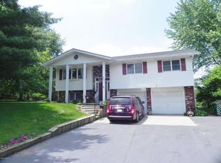 216 S Nottawa St, Mendon, MI 49072