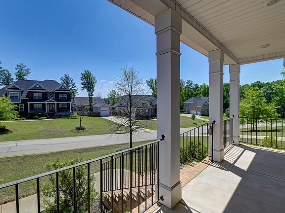 3rd image of 587 Wild Hickory Ln