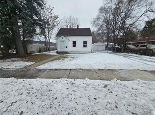 20737 Nummer St, Warren, MI 48089