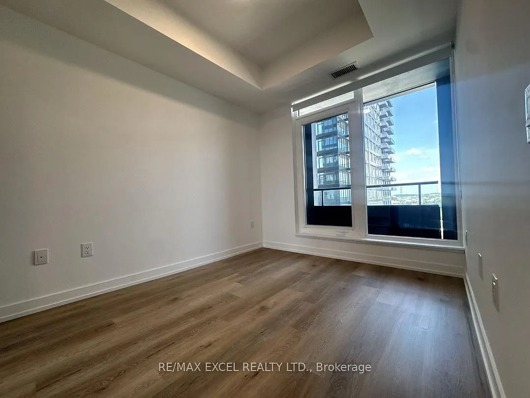 2 bed, $2,400 — Photo 2