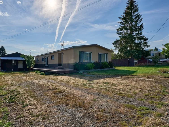 402 S East St, Joseph, OR 97846