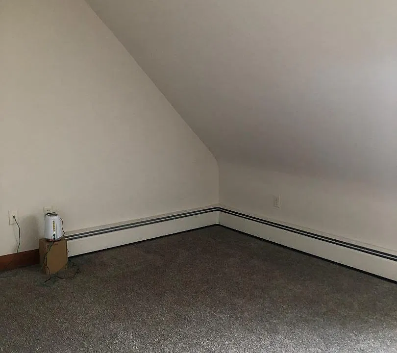 Unit Photo