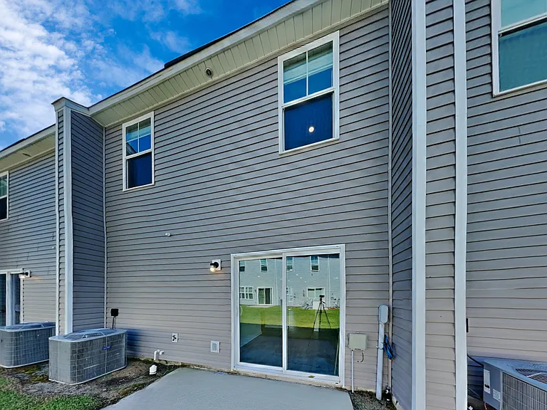 9 Cardinal Ct — Photo 24