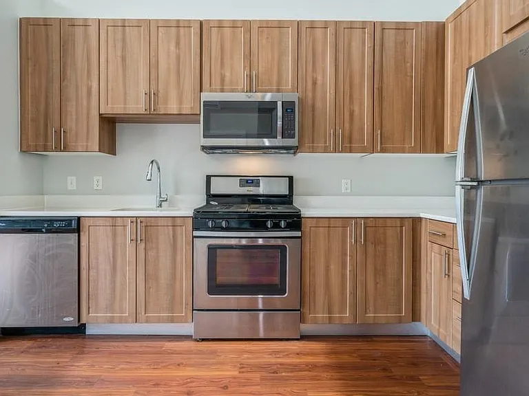 Element Flats — Photo 9