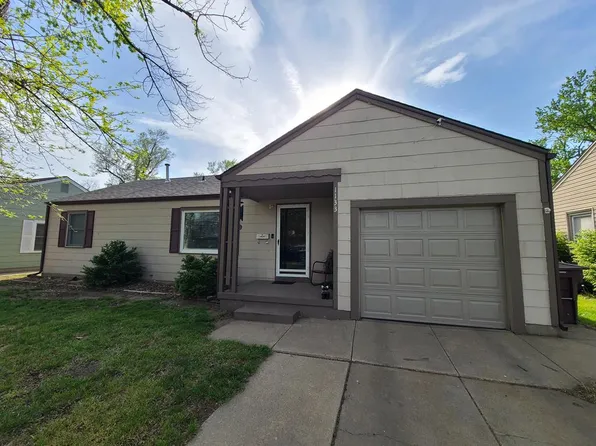1133 N Elm St, McPherson, KS 67460