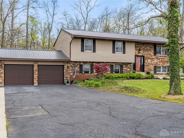 1472 Ludlow Rd, Xenia, OH 45385