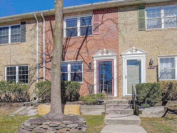 2nd image of 8387 Norwood Dr