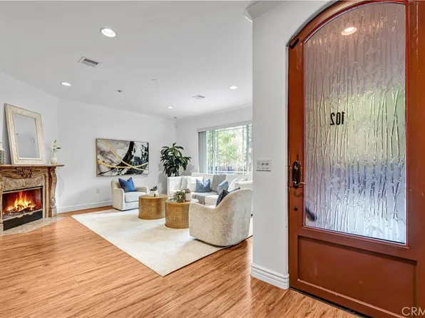 11145 Sunshine Ter APT 2, Studio City, CA 91604