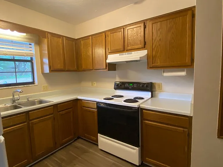 3701 Bentley Dr — Photo 8