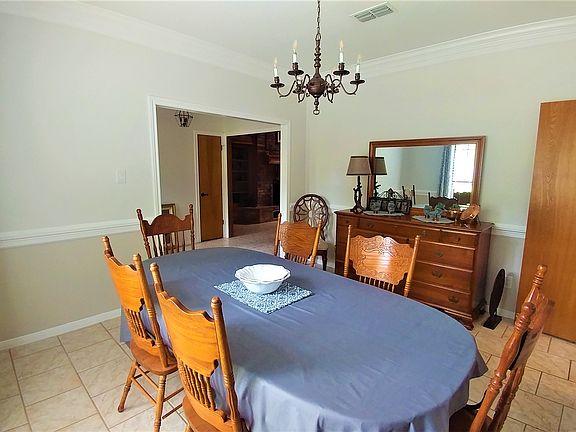 5th image of 6410 Windwood Dr