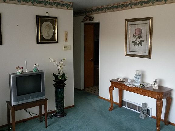 2nd image of 9671 Idlewood Dr.