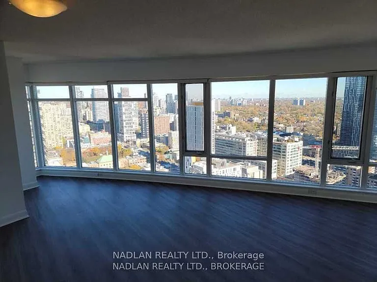 210 Victoria St #3901 — Photo 5