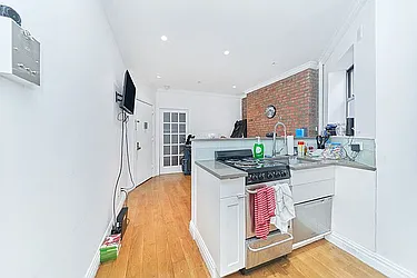 Rented by Living New York