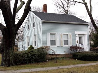 220 Center St, Greenport, NY 11944