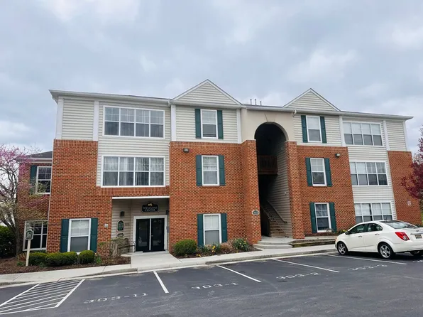 303 N Knollwood Dr Suite 6301, Blacksburg, VA 24060