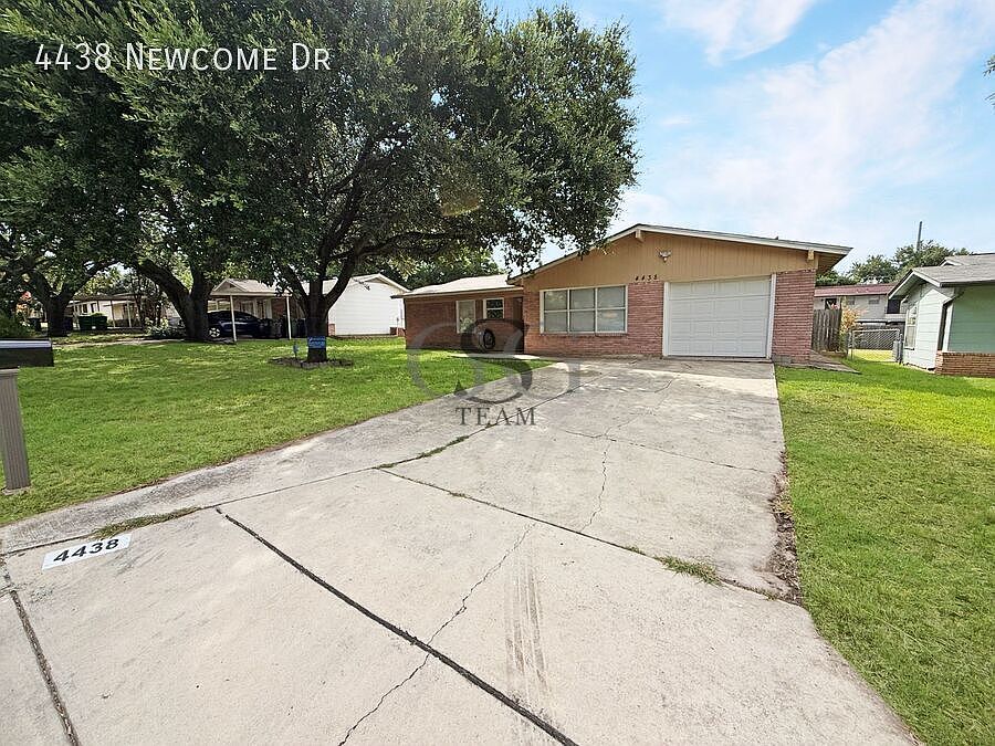 1st image of 4438 Newcome Dr