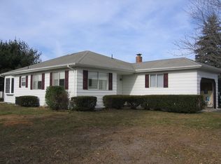 6 Bonaire Dr, Toms River, NJ 08757