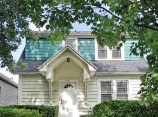 1119 6th Ave #1, Watervliet, NY 12189