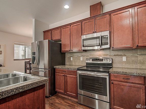 4th image of 15172 5th Ln S