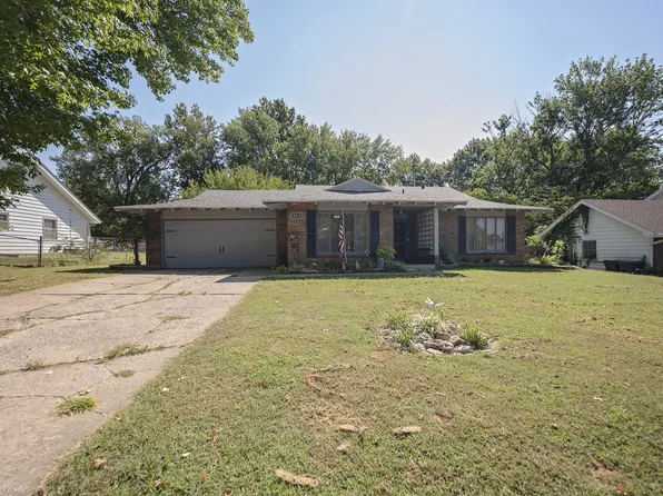 2516 S Weaver Avenue, Springfield, MO 65807