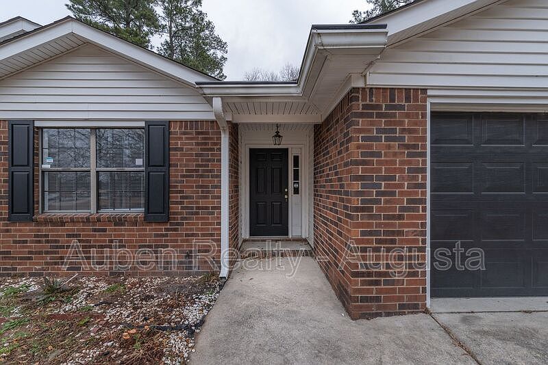 1st image of 2336 Helsinki Dr