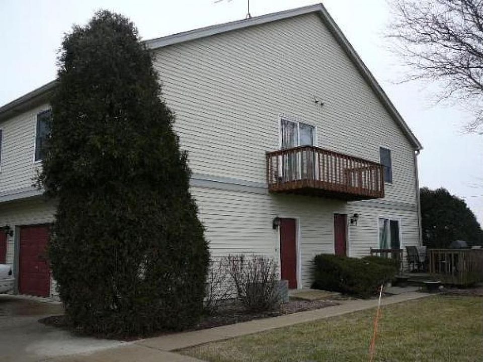 1st image of 155 Spuhler Dr #155