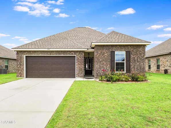 107 Interpreter St, Youngsville, LA 70592