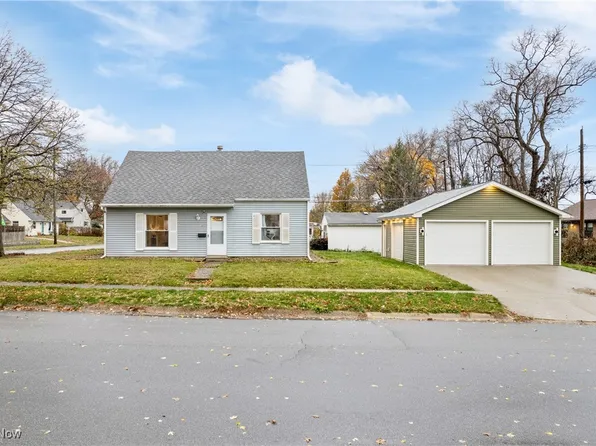 1605 Myrtle Ave, Cuyahoga Falls, OH 44221