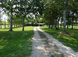 18034 Jungman Rd, Damon, TX 77430