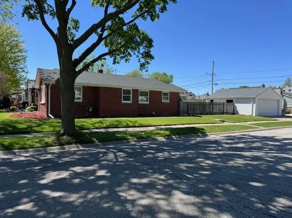 800 Marion AVENUE, South Milwaukee, WI 53172