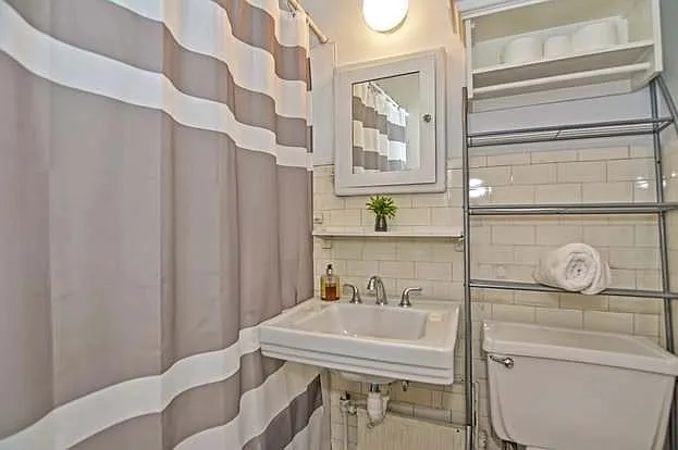 21 Beacon St #2J — Photo 27