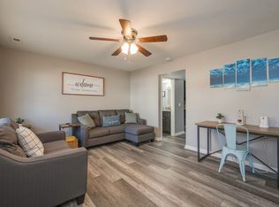 16 Tennis Ln, Hampton, VA 23663