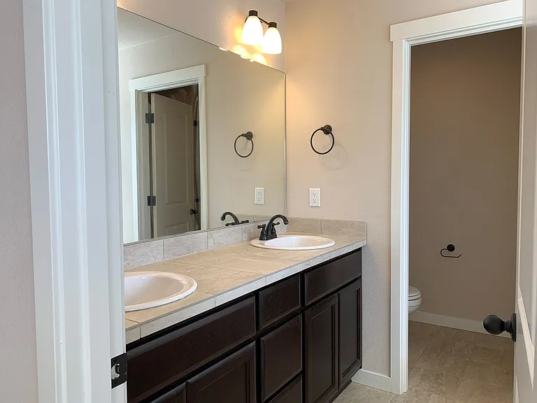 4223 NE Tacoma Ct — Photo 24