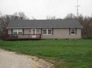 12048 Modena Rd, Wyoming, IL 61491