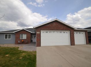 1149 Horseman Loop, Bismarck, ND 58501