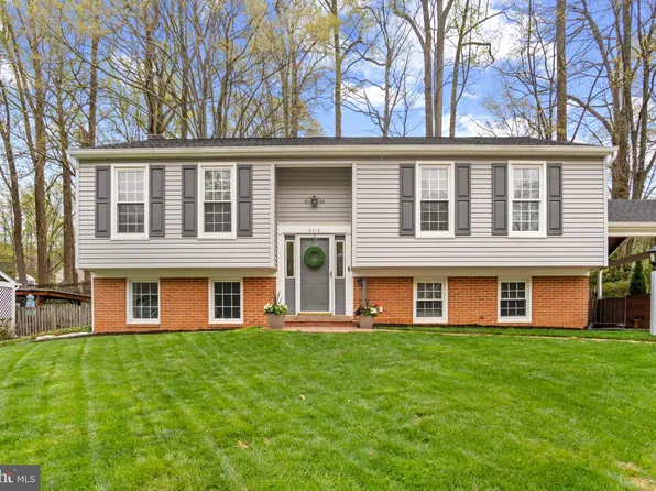 9013 Brook Ford Rd, Burke, VA 22015
