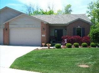 1835 Winding Meadows Dr, Monroe, MI 48162