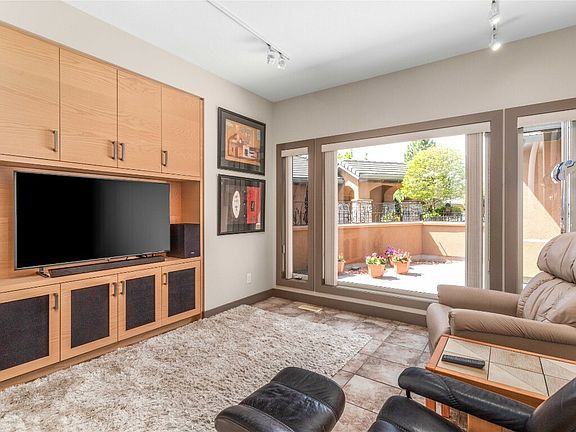 4th image of 4100 Gallaghers Parkland Dr #12
