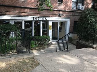 79TH Ave 14905, Kew Gardens Hills, NY 11367