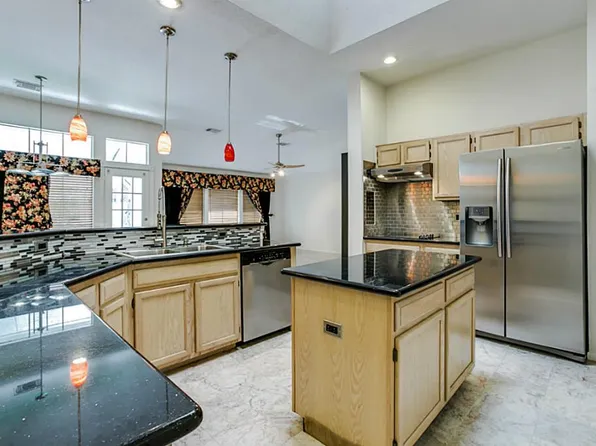 14010 Boulder Falls Ct, Houston, TX 77062