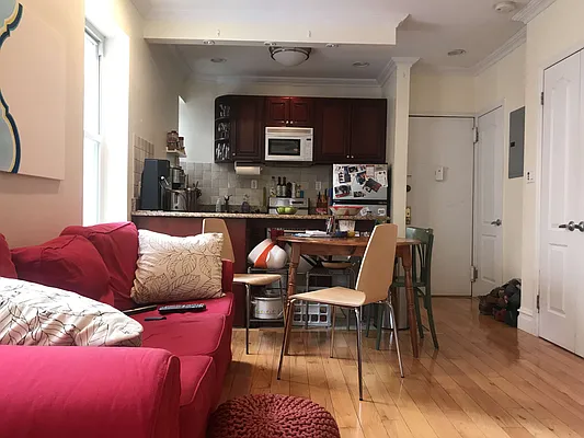 Rented by The Search D&M | media 16