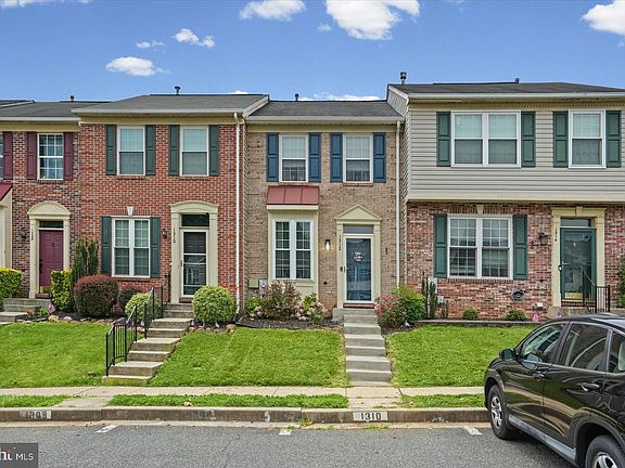 3rd image of 1312 Roman Ridge Way