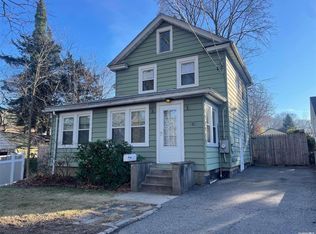 117 Carley Ave, Huntington, NY 11743