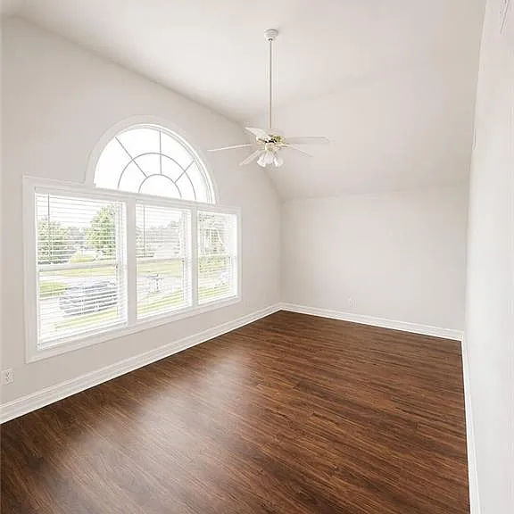 2900 The Terraces Way — Photo 15