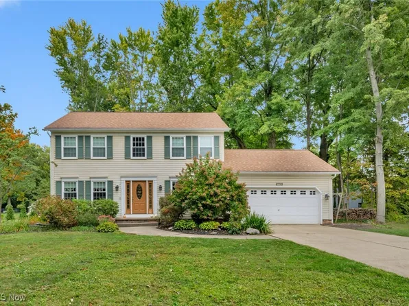 7705 Snowberry Ct, Mentor, OH 44060