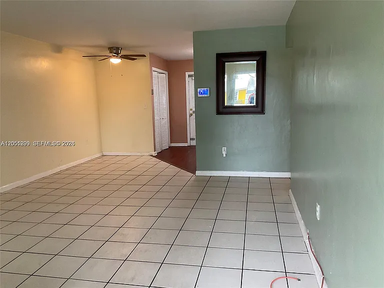 1195 NW 100th Ter #1 — Photo 3