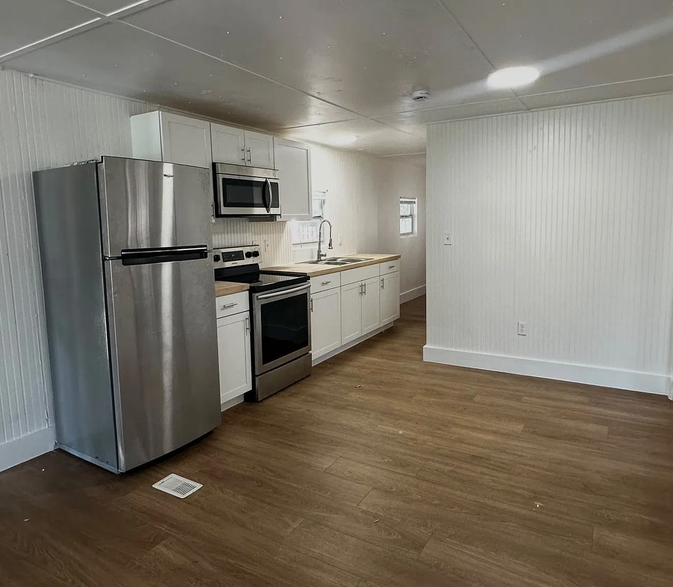 2 bed, 672 sqft, $1,400 — Photo 3