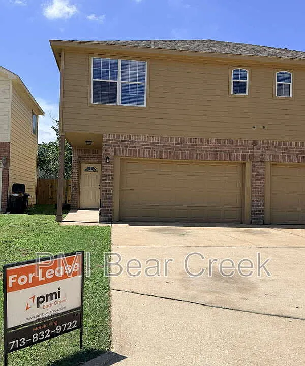 6407 Waldron Dr #A