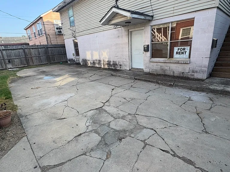 2411 Dunlavy St #E — Photo 10
