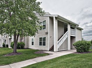 4317 Chesapeake Dr APT 2A, Aurora, IL 60504